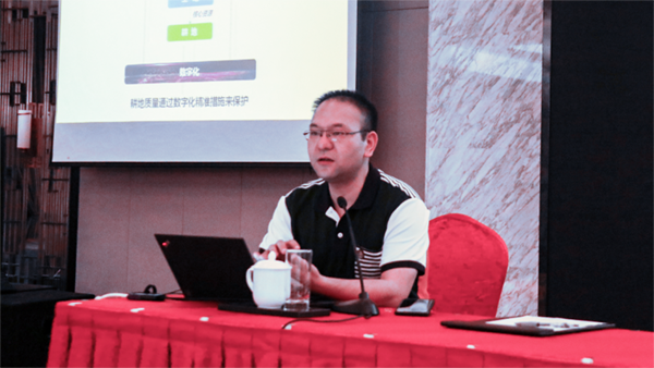 成人抖音视频副总经理钱鹏作专题汇报 成人抖音视频副总经理钱鹏作专题汇报